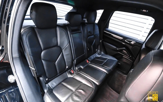 Porsche Cayenne cena 77777 przebieg: 234000, rok produkcji 2010 z Sośnicowice małe 529